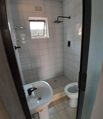 1-bedroom-flat-for-rent-in-lilayi-big-4