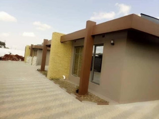 2-bedroom-flat-for-rent-in-lilayi