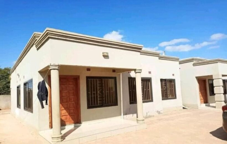 3-bedroom-flat-for-rent-in-lilayi-big-3