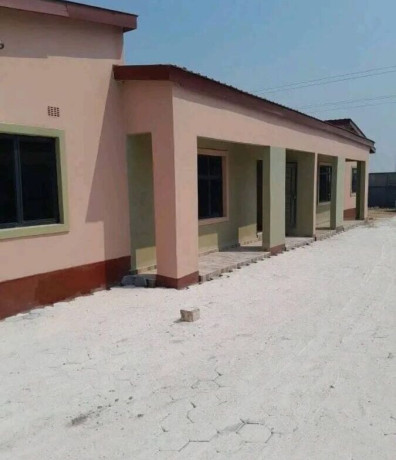 2-bedroom-flat-for-rent-in-lilayi-big-0