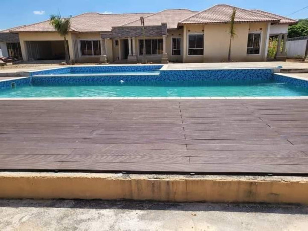 property-for-sale-in-lilayi-estate-big-8