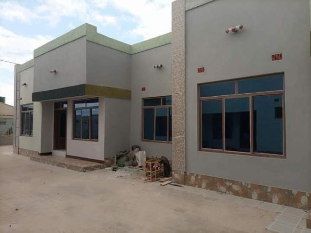 3-bedroom-apartments-for-rent-in-lilayi-estate-big-0