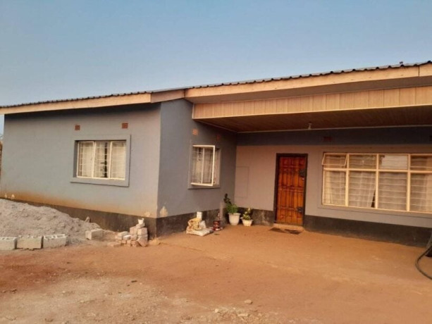 3-bedroom-flat-for-rent-in-lilayi-big-0