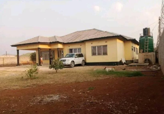 3-bedroom-house-for-sale-in-chalala-big-0