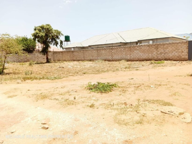 plot-for-sale-in-chalala-big-2