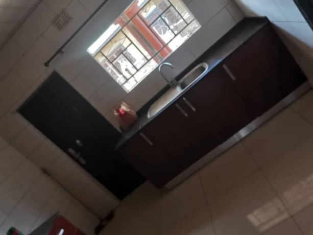 3-bedroom-flat-for-rent-in-chalala-big-2