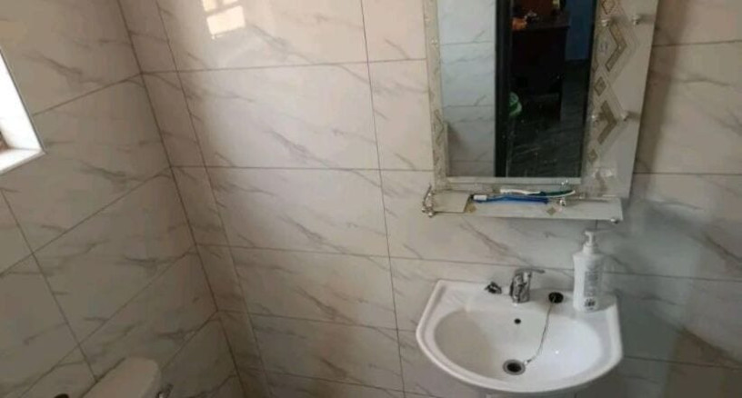 5-bedroom-house-for-sale-in-new-kasama-big-1