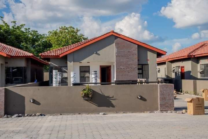 3-bedroom-houses-for-sale-in-chalala-big-0
