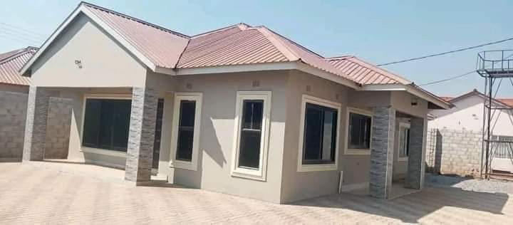 3-bedroom-house-for-sale-in-chalala-big-2