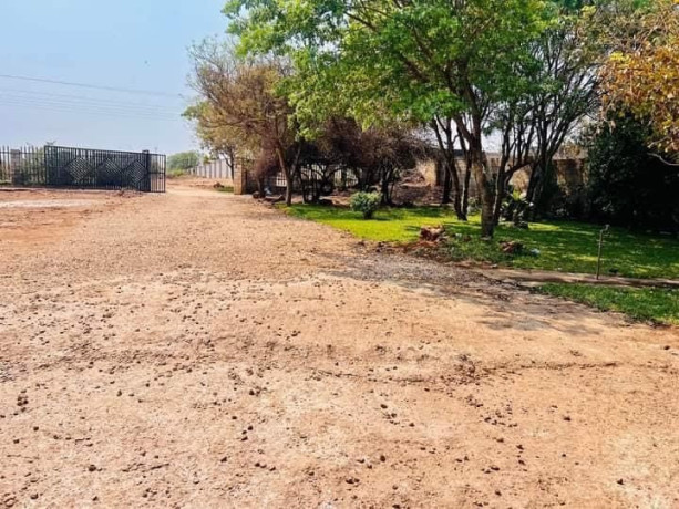 3-bedroom-house-for-sale-in-chalala-big-2