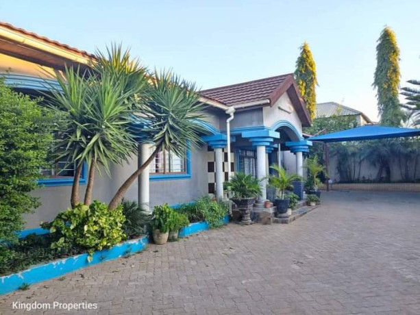 3-bedroom-house-for-sale-in-chelstone-obama-big-4