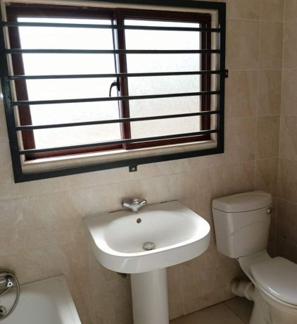 2-bedroom-house-for-sale-in-chalala-big-2