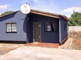 2-bedroom-house-for-sale-in-chilenje-south