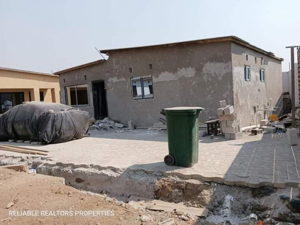 3-bedroom-house-for-sale-in-chalala-big-4