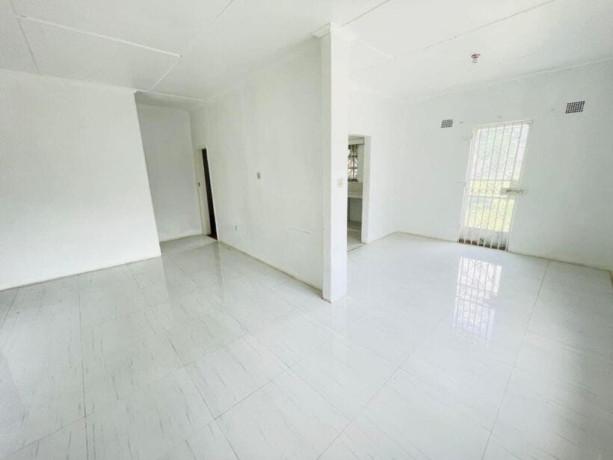 3-bedroom-house-for-rent-in-olympia-big-3