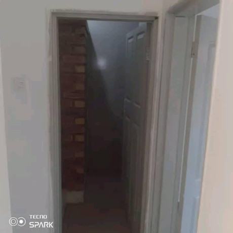 2-bedroom-flat-for-rent-in-avondale-big-1