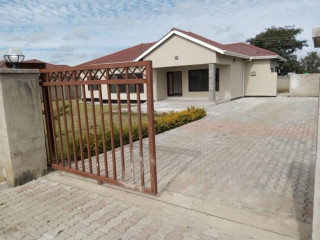 3-bedroom-standalone-flat-for-rent-in-makeni