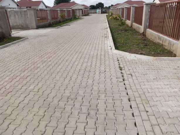 3-bedroom-standalone-flat-for-rent-in-makeni-big-7