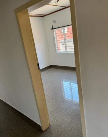 3-bedroom-flat-for-rent-in-makeni-big-8