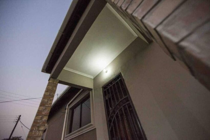 3-bedroom-flat-for-rent-in-makeni-big-7