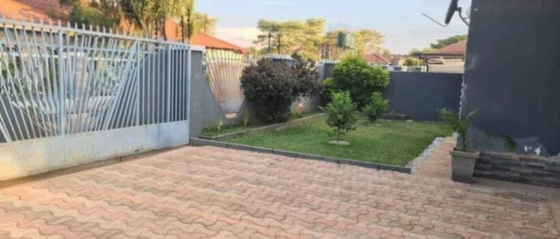 3-bedroom-house-for-rent-in-makeni-big-2