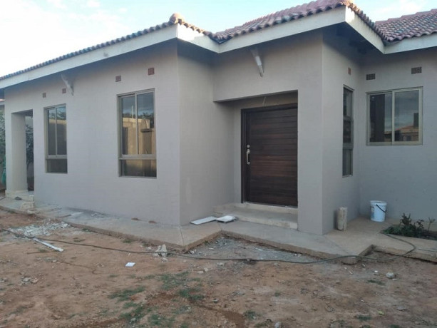 3-bedroom-house-for-rent-in-roma-park-big-1