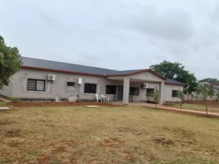 5-bedroom-house-for-sale-in-makeni