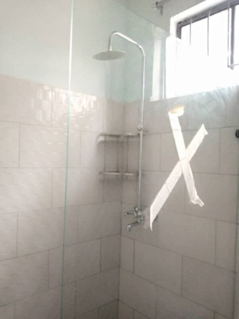 1-bedroom-flat-for-rent-in-makeni-big-4