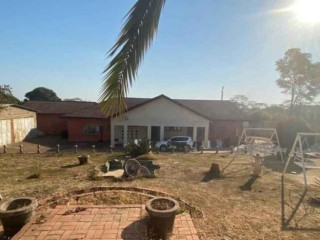 5-bedroom-house-for-sale-in-makeni