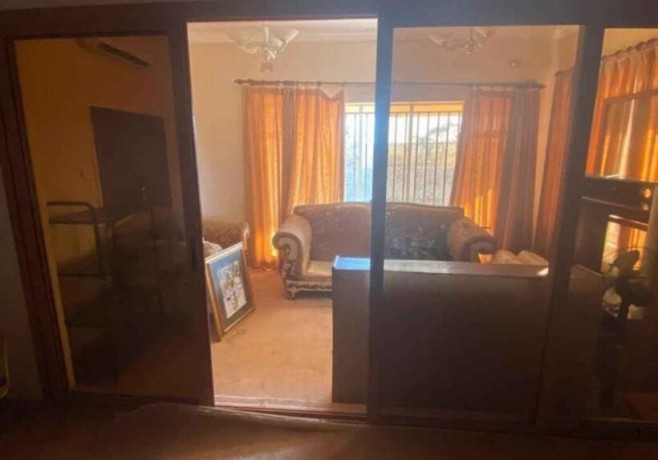 5-bedroom-house-for-sale-in-makeni-big-5