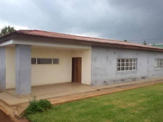 4-bedroom-house-for-rent-in-makeni