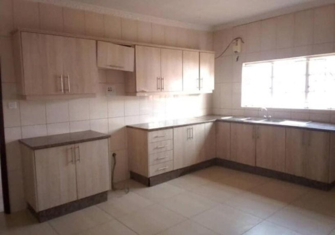 4-bedroom-house-for-rent-in-makeni-big-3