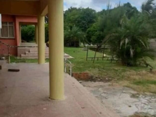 5-bedroom-house-for-sale-in-makeni