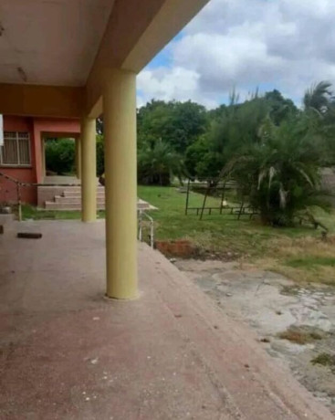 5-bedroom-house-for-sale-in-makeni-big-0