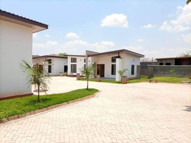 2-bedroom-flats-for-rent-in-ibex-hill-big-1