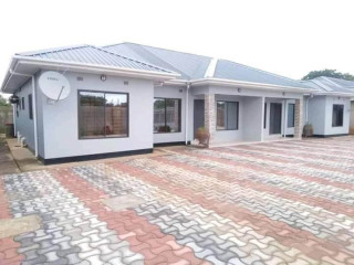 3-bedroom-flat-for-rent-in-libala-south