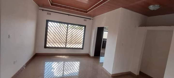 3-bedroom-house-for-rent-in-makeni-majoru-big-4