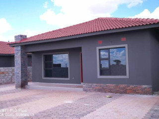 3-bedroom-flat-for-rent-in-chalala