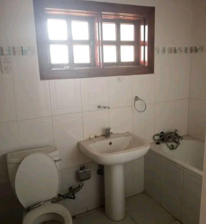 2-bedroom-flat-for-rent-in-makeni-big-1