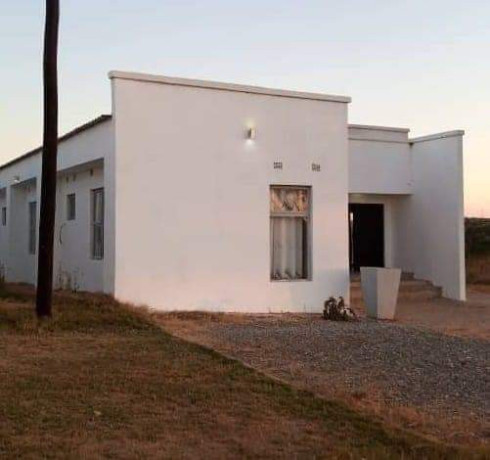 3-bedroom-house-for-sale-in-nkwashi-estate-big-1