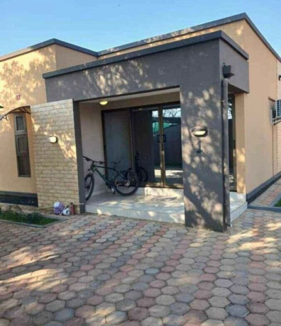 2-bedroom-flat-for-rent-in-makeni-big-2