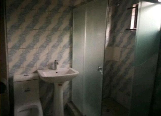 3-bedroom-flat-for-rent-in-chalala-big-2