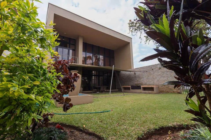 4-bedroom-furnished-apartment-for-rent-in-roma-big-0