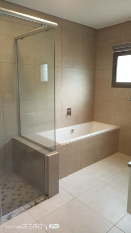 2-bedroom-flat-for-rent-in-roma-big-1