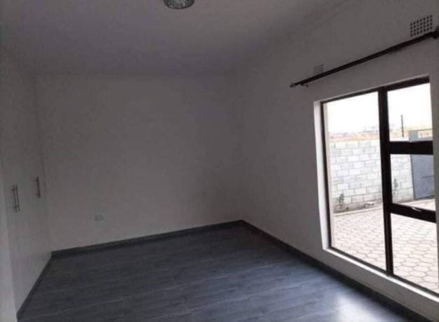 3-bedroom-house-for-sale-in-new-kasama-big-5