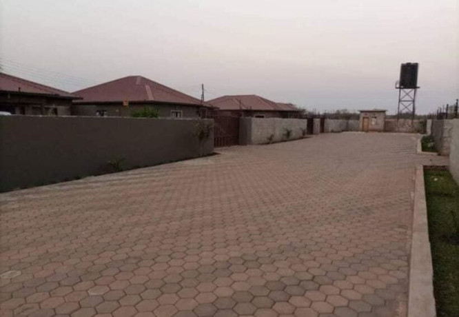 3-bedroom-house-for-sale-in-new-kasama-big-2