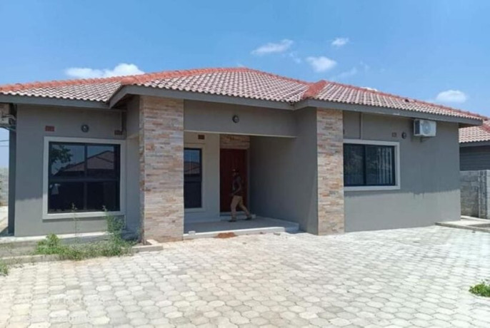 3-bedroom-house-for-rent-in-new-kasama-big-6