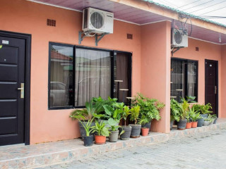 2-bedroom-furnished-flat-for-rent-in-meanwood