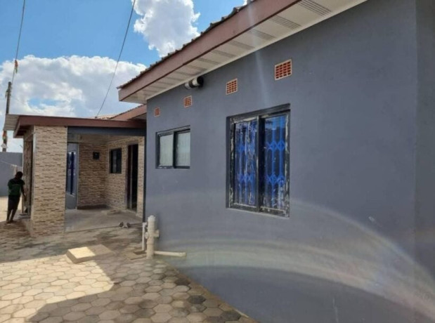 3-bedroom-flat-for-rent-in-obama-big-7