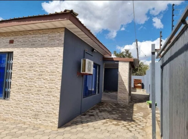 3-bedroom-flat-for-rent-in-obama-big-6